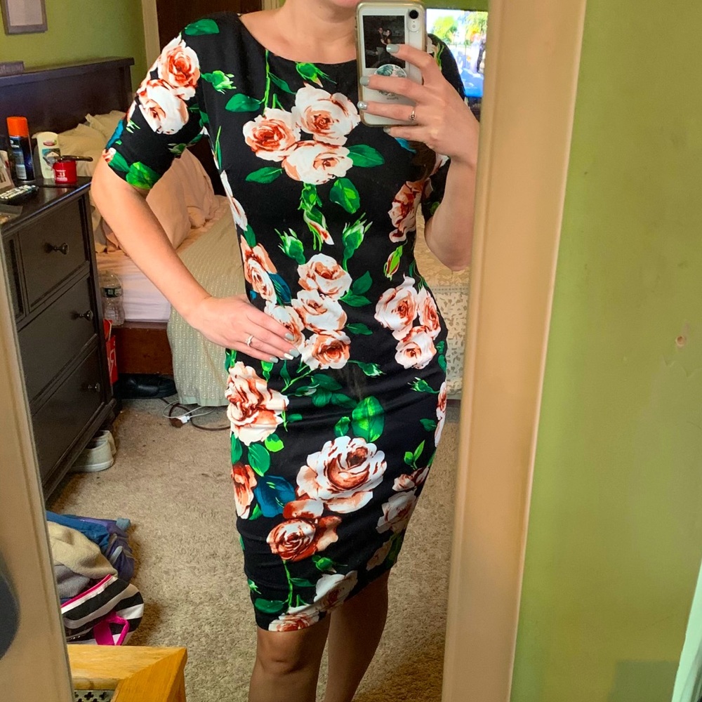 Ax Paris Rose Pattern Bodycon Midi
